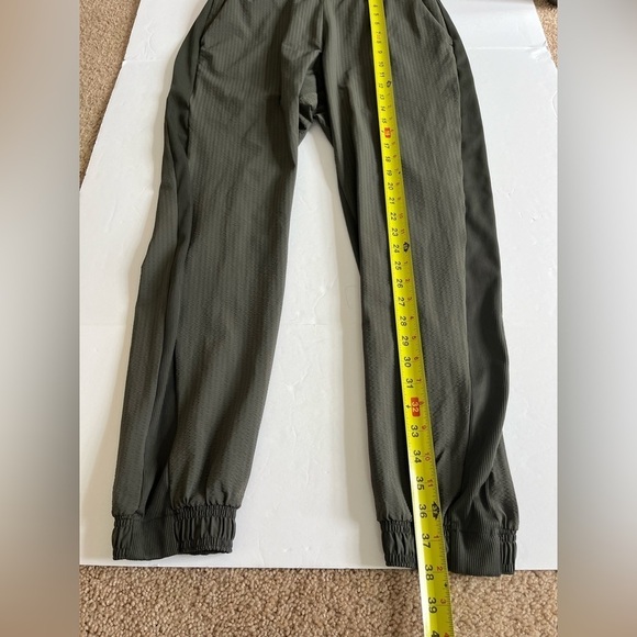 Athleta Textured Brooklyn Jogger Pants Size 8 Green - Picture 11 of 12